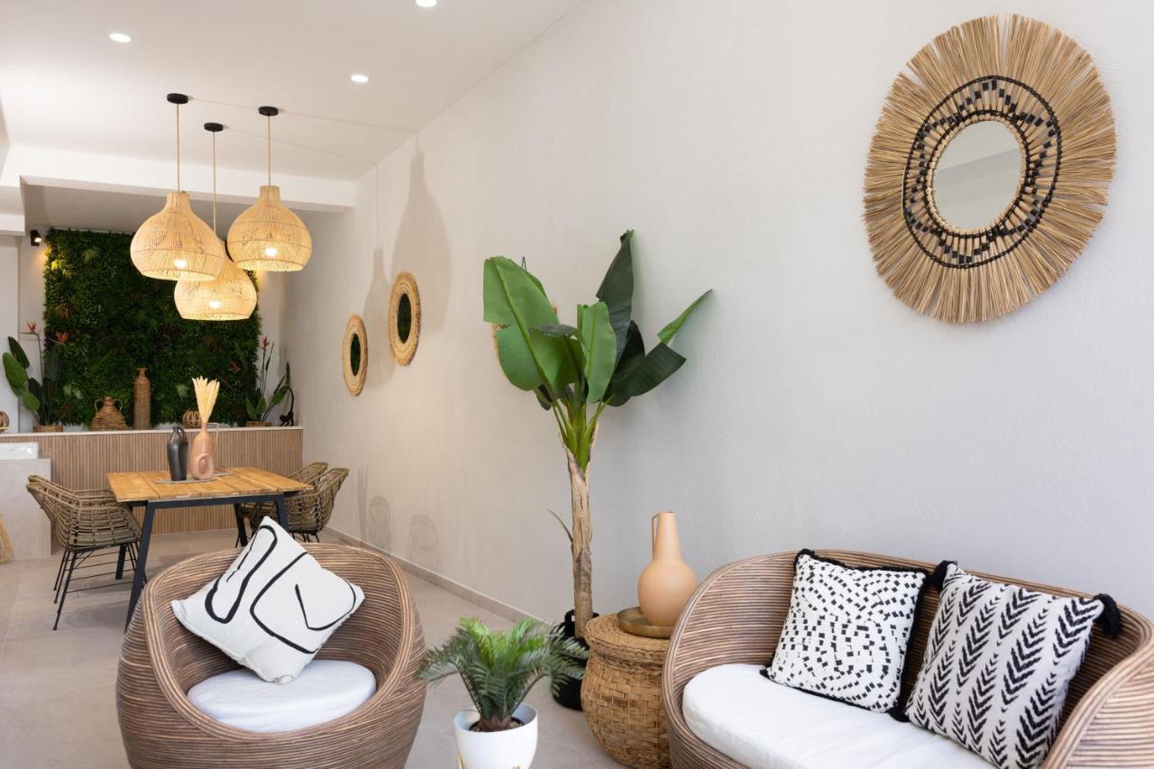 Savannah Apartment *